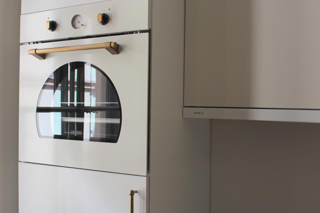 2 Room Apartment In Embasy Area 리가 외부 사진