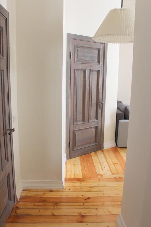 2 Room Apartment In Embasy Area 리가 외부 사진