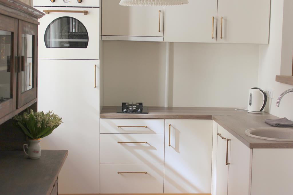 2 Room Apartment In Embasy Area 리가 외부 사진